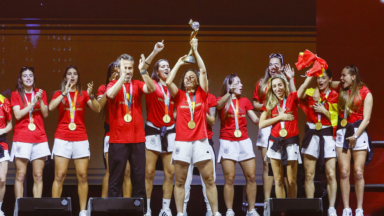 Fiesta de la Selección femenina de fútbol en Madrid tras ganar el Mundial