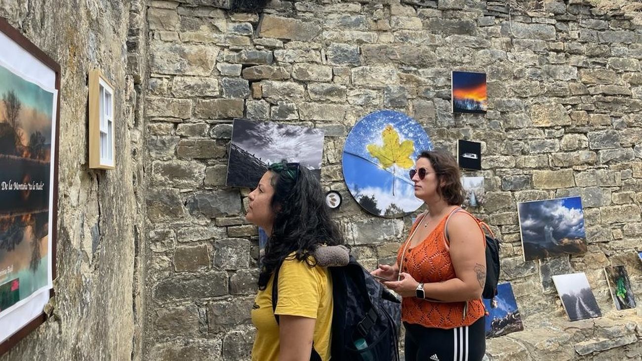 Repoblar el mundo rural a través del arte, el plan de un grupo de 300 mujeres de Los Monegros