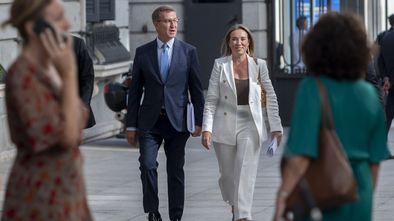 Alberto Núñez Feijóo y Cuca Gamarra