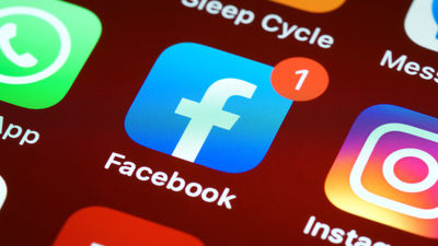 Instagram y Facebook permitirán en Europa ver el contenido en orden cronológico saltándose los algoritmos