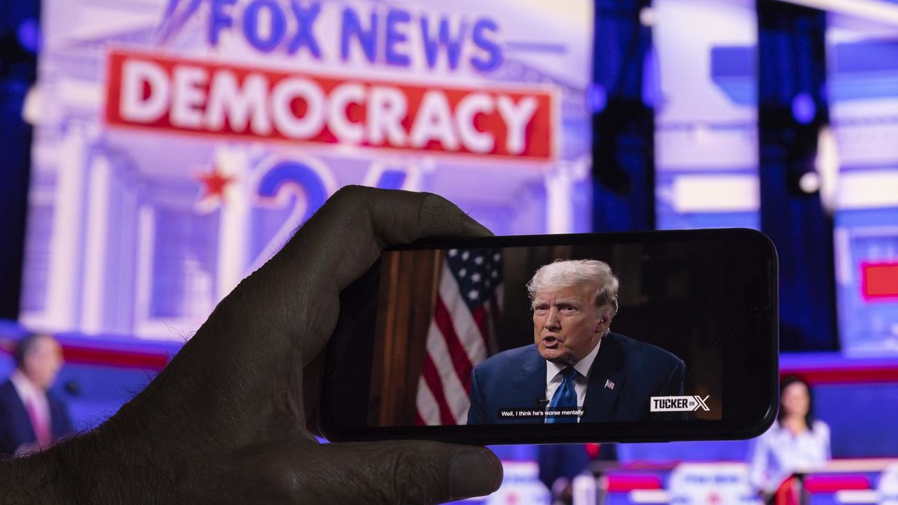 Trump ataca a sus rivales mientras se salta el primer debate republicano para las presidenciales