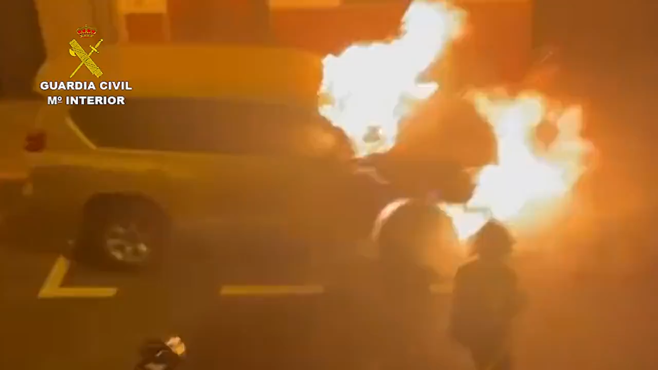 Dos detenidos por quemar el coche de un guardia civil en Melilla por venganza