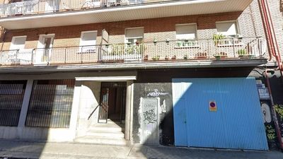 Detenidos un hombre por apuñalar a un amigo y su novia por morder a un policía en Latina