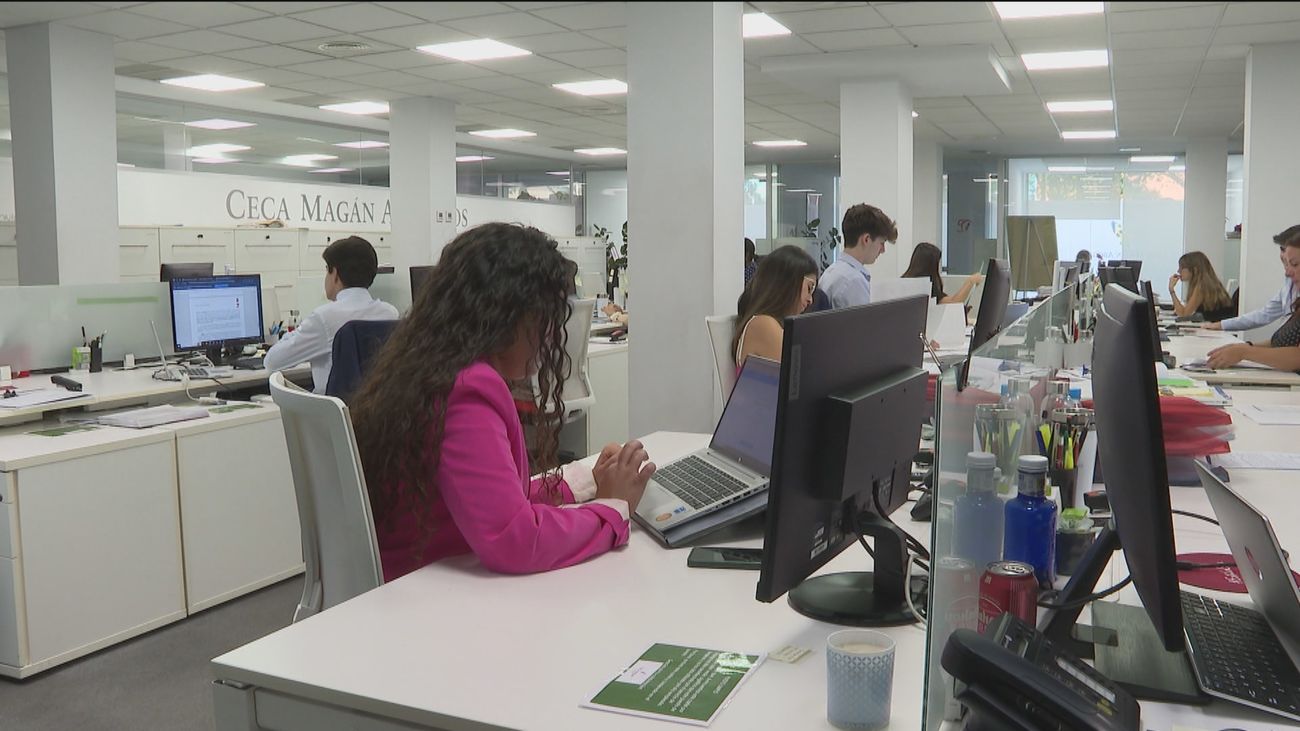 De las chanclas a los zapatos, se acaban las vacaciones de verano