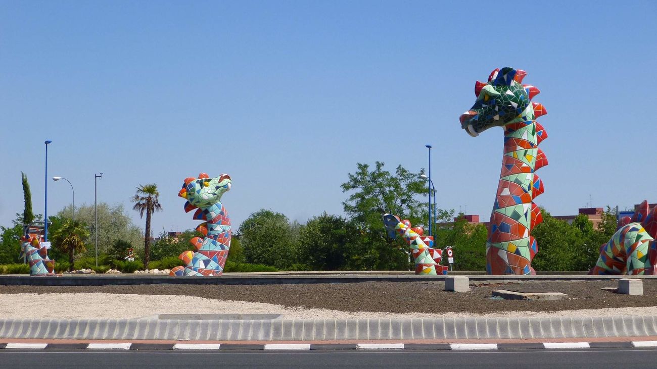 Escultura de 'Nensi' en Leganés Norte , de dEmo