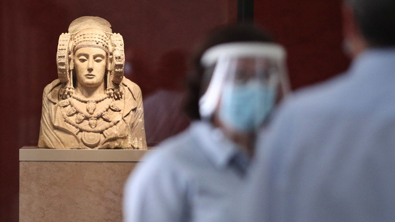 Técnicos de Cultura advierten de "pérdidas irreparables" si se trasladan la Dama de Elche y la Dama de Baza