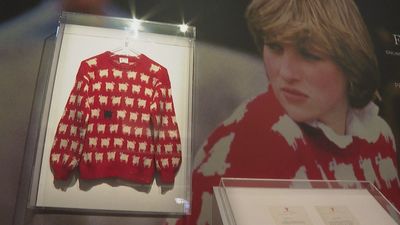 El jersey favorito de Lady Di a subasta el día del aniversario de su muerte