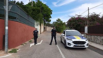 El hombre atrincherado en Alzira asesina a su expareja y se suicida