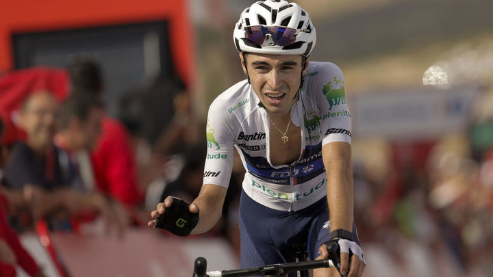 El ciclista francés y nuevo líder de la general, Lenny Martinez, del equipo Groupama-FDJ / EFE