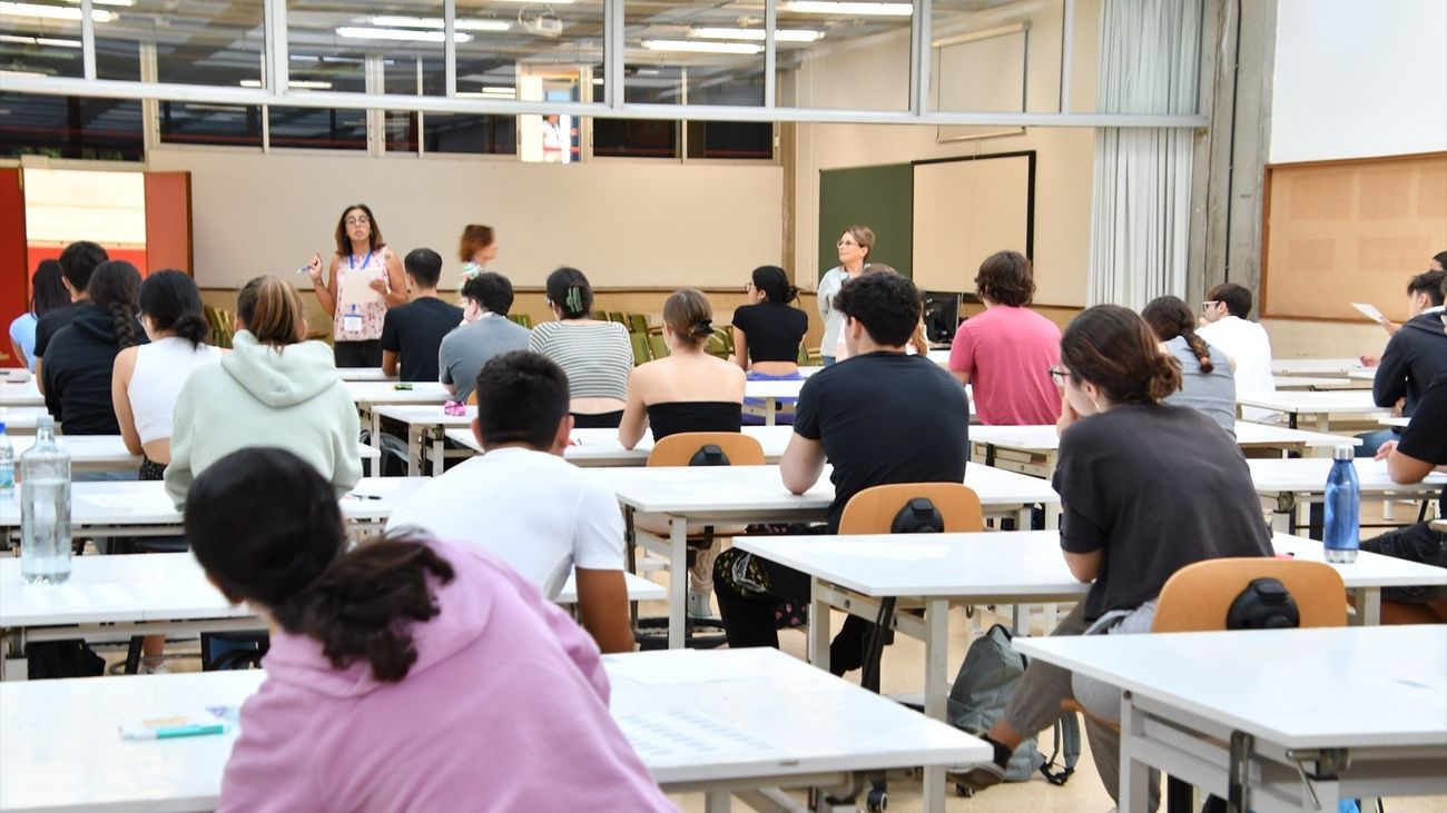 El Gobierno informa a las CC.AA sobre la EBAU de 2024