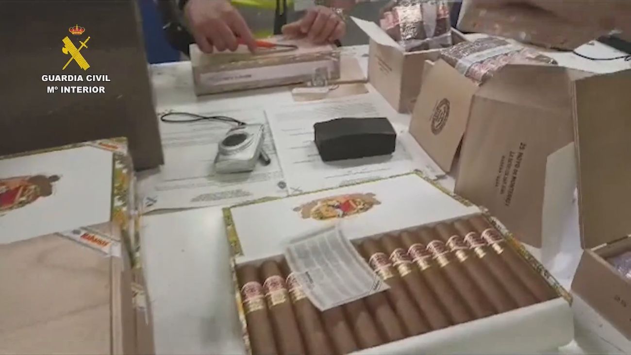 Intervienen en Barajas 145.000 puros sin declarar valorados en 3 millones de euros