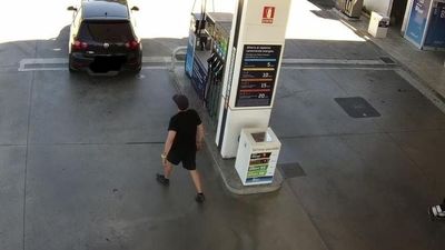 Detenido un hombre por el robo de matrículas para usarlas en su coche e irse sin pagar de gasolineras en Orense