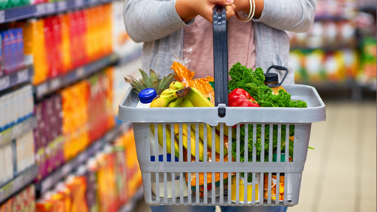 ¿Cuánto nos cuesta una compra básica de 10 productos?