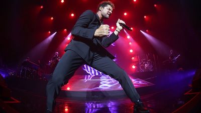 David Bisbal sorprende a sus fans con 'Tengo el corazón roto'