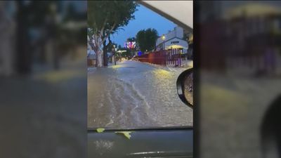 Una fuerte tormenta convierte las calles de Arganda en ríos e inunda garajes