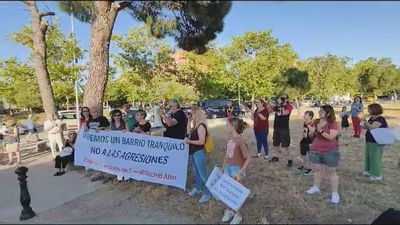 Vecinos de Carabanchel piden más policías en sus calles