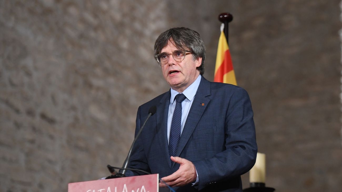 80 días para tramitar una amnistía que exige Puigdemont para más de 40 cargos