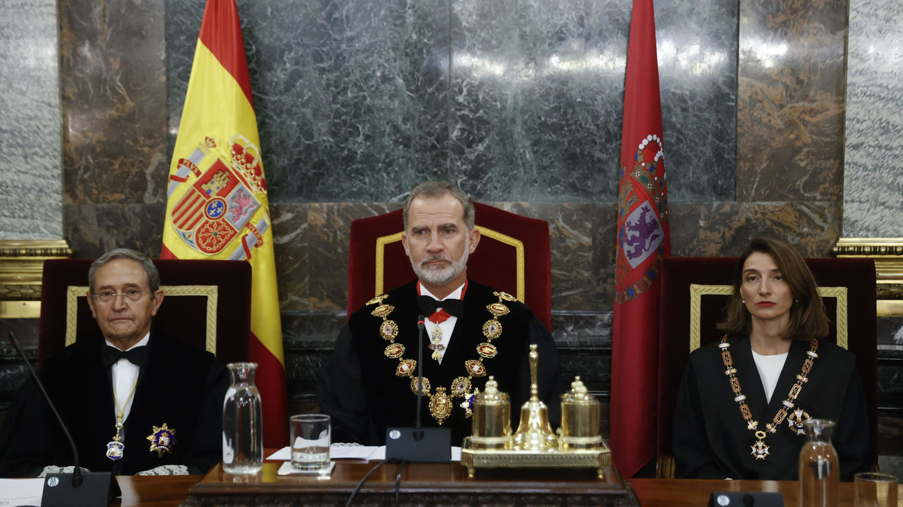 El presidente del TS pide a PP y PSOE sacar de la Justicia sus "intereses partidarios" en el nuevo año judicial