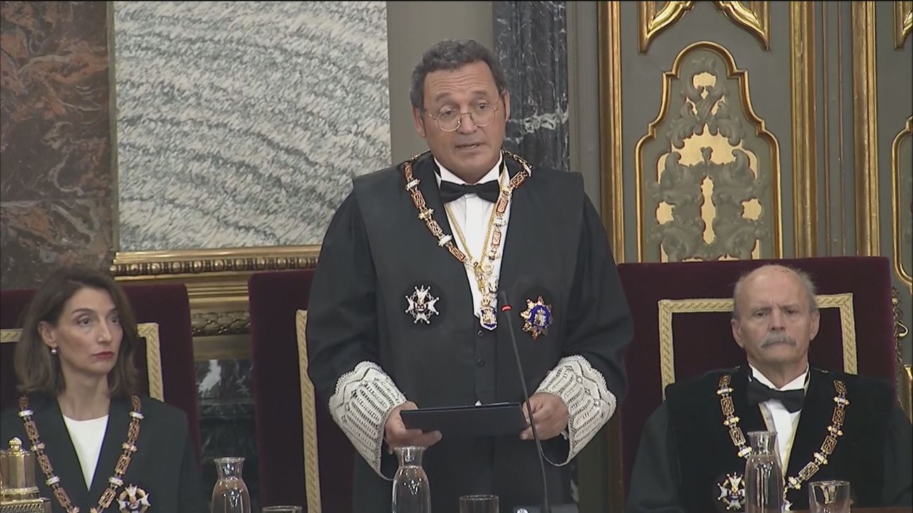 La Asociación de Fiscales afea al Fiscal general su "silencio" ante las exigencias de Puigdemont