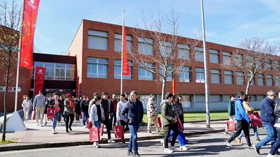 Indignación por los mensajes sexistas y machistas de estudiantes de la Universidad de La Rioja