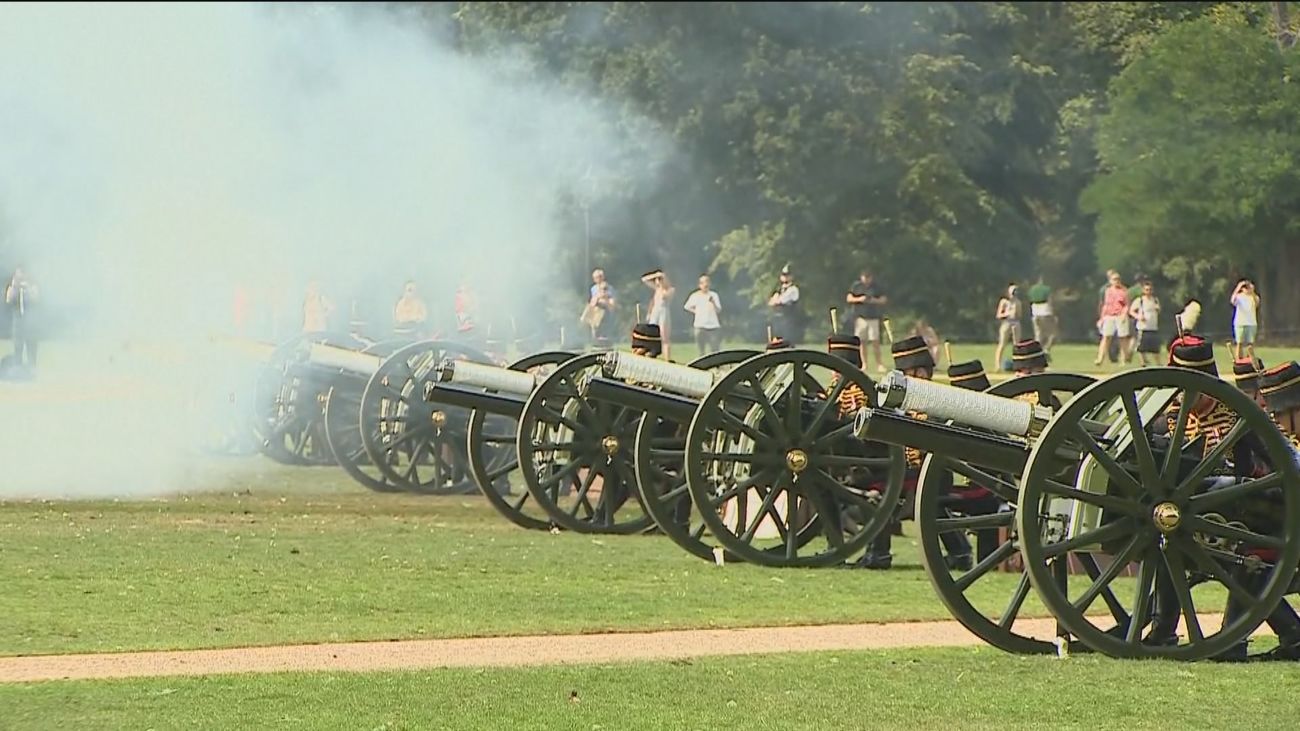 Los Reyes de Inglaterra recuerdan a Isabel II en el primer aniversario de su muerte