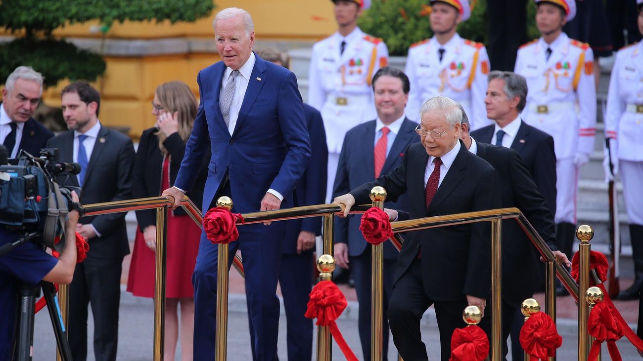 EEUU y Vietnam firman un acuerdo de asociación estratégica ante el auge de China