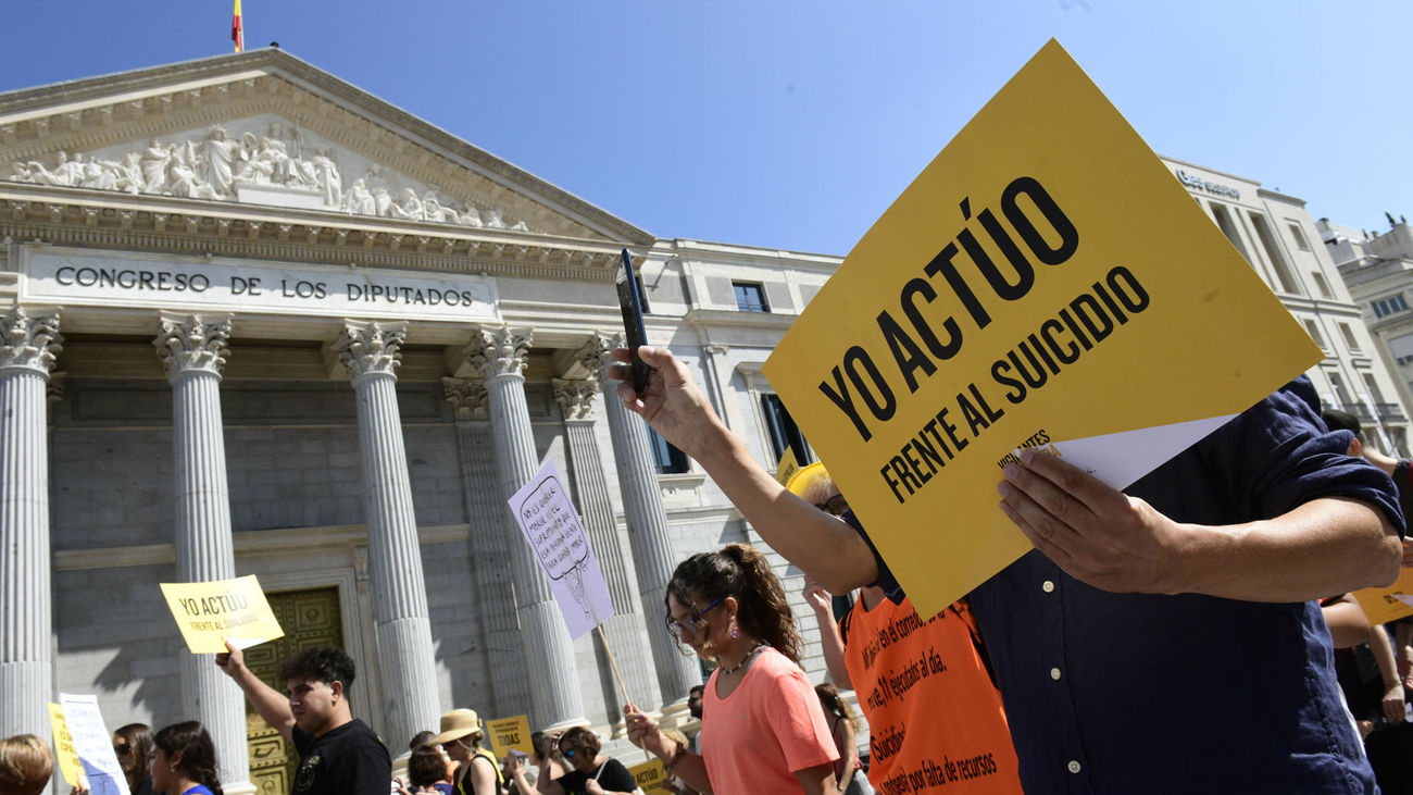 Reclaman un Plan contra el suicidio que evite las 4.000 muertes que se producen cada año