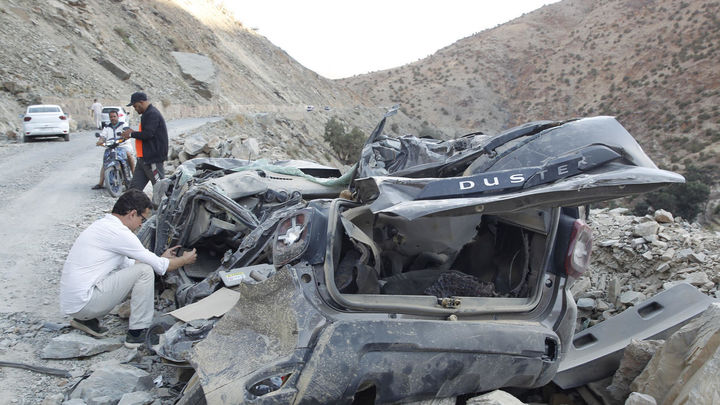 Aldeas aisladas por el derrumbe de carreteras / EFE