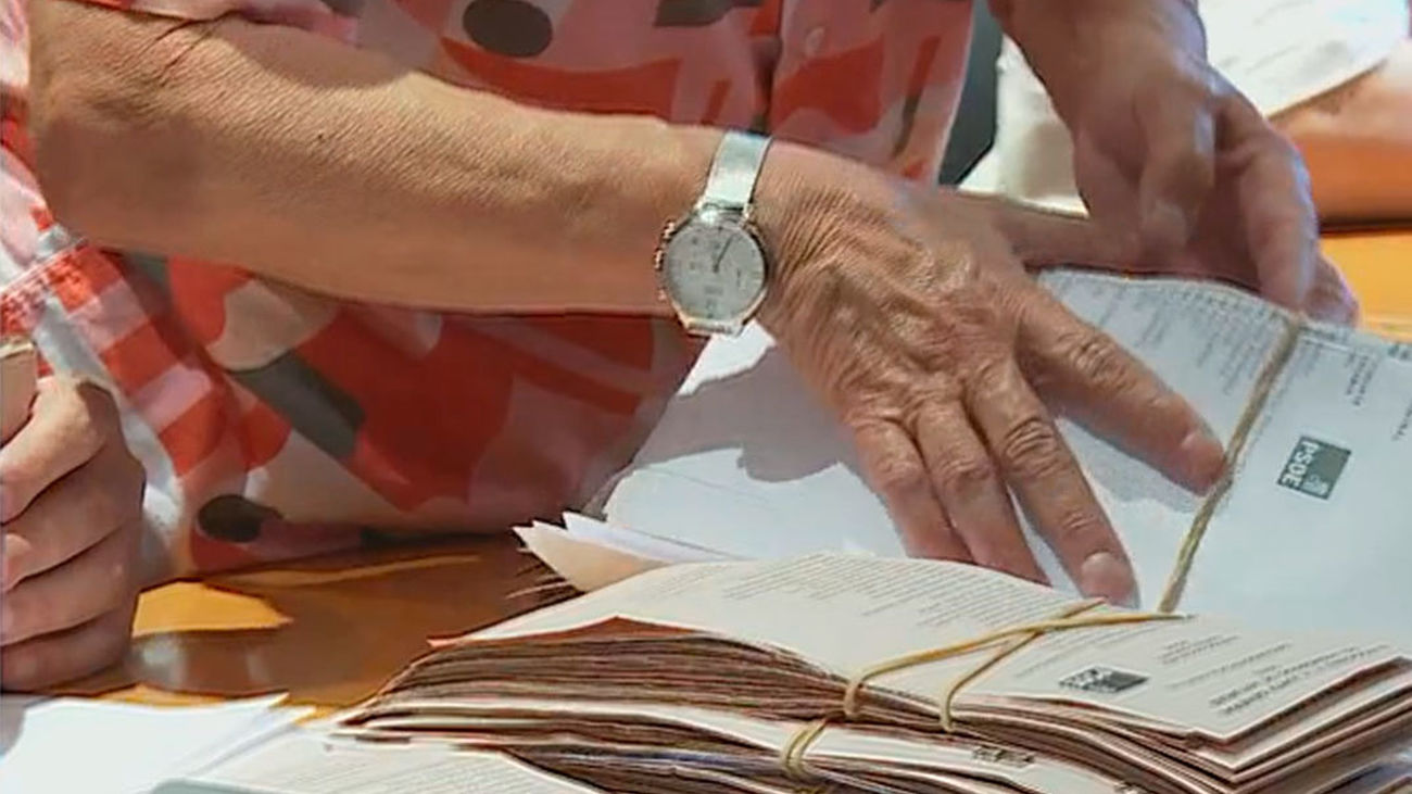 La Fiscalía del Constitucional pide que se rechace la petición del PSOE de revisar los votos nulos de Madrid