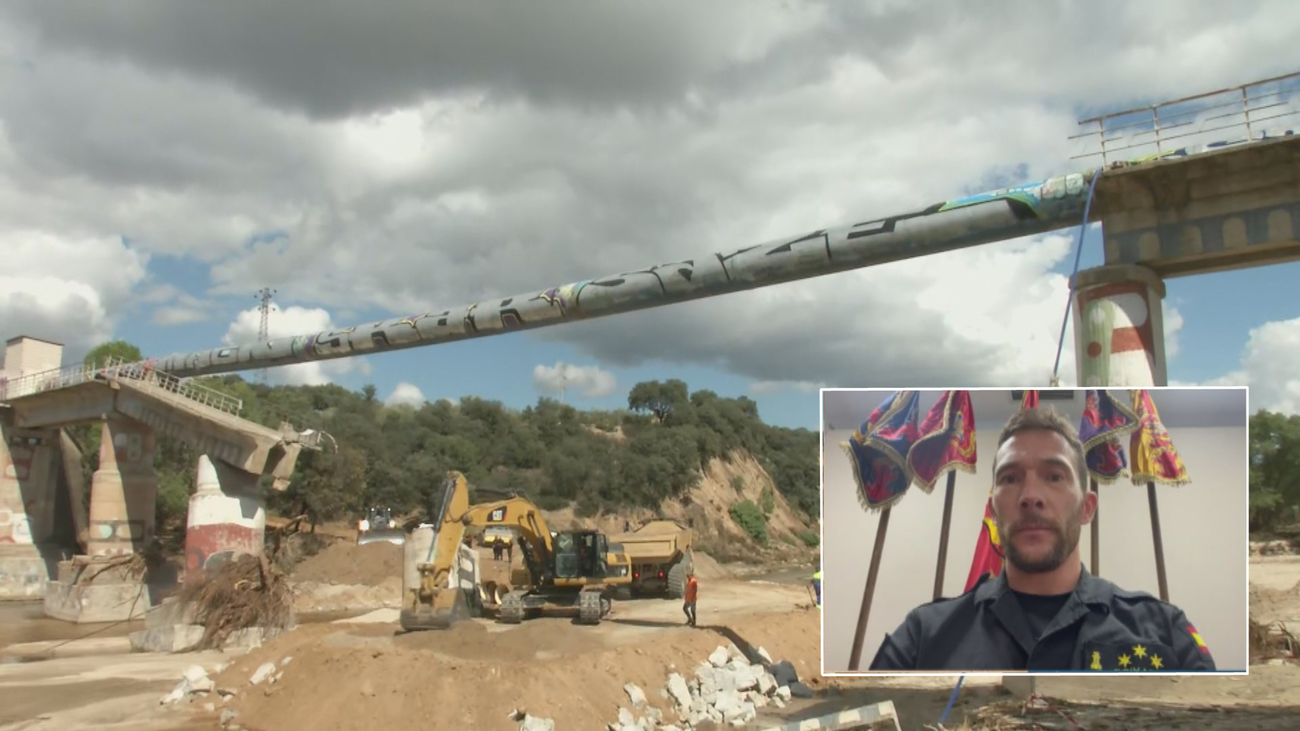 La UME empieza a reparar la tubería de Aldea del Fresno: “Abastecer de agua más de 200.000 personas requiere tiempo”