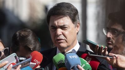 El PP se reúne con Sumar al que reprocha que “contemple” la amnistía