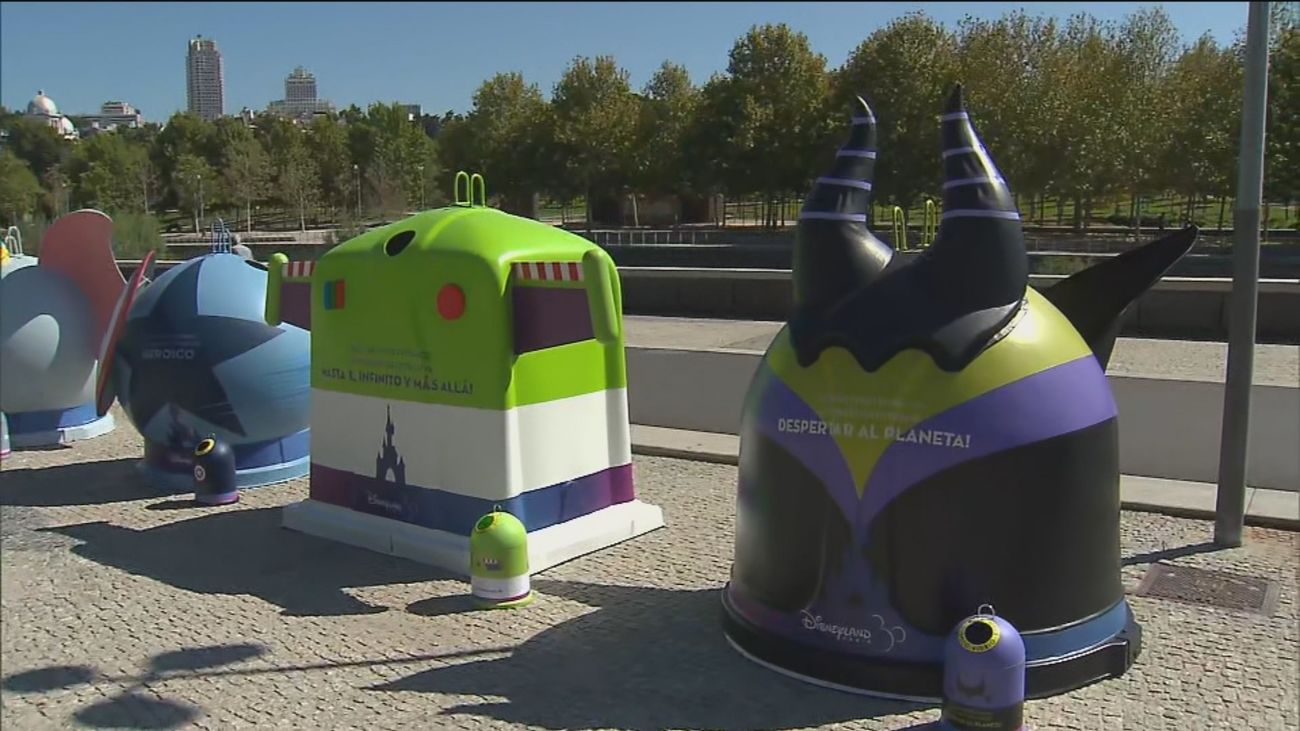 Contenedores del Capitán América, Dumbo o Buzz en 35 municipios para promover la sostenibilidad en familia