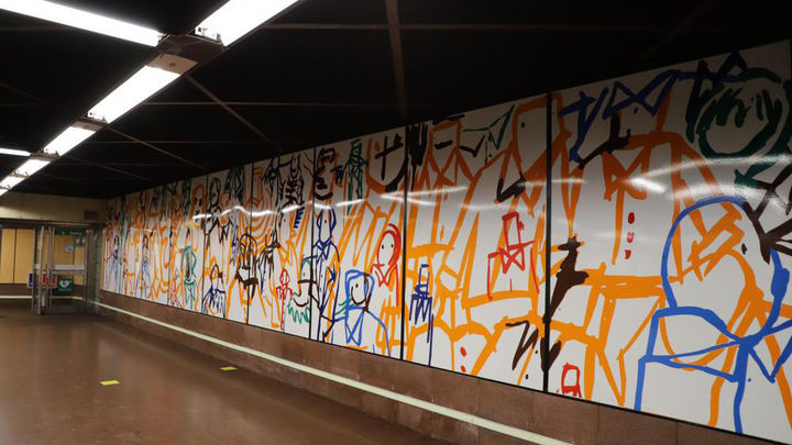 Mural en el vestíbulo de la estación de Metro de Lucero / METRO DE MADRID