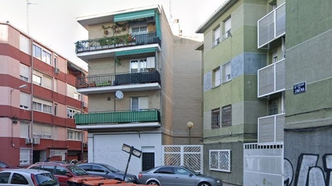 Tres detenidos y dos heridos por una reyerta con machetes en Vallecas