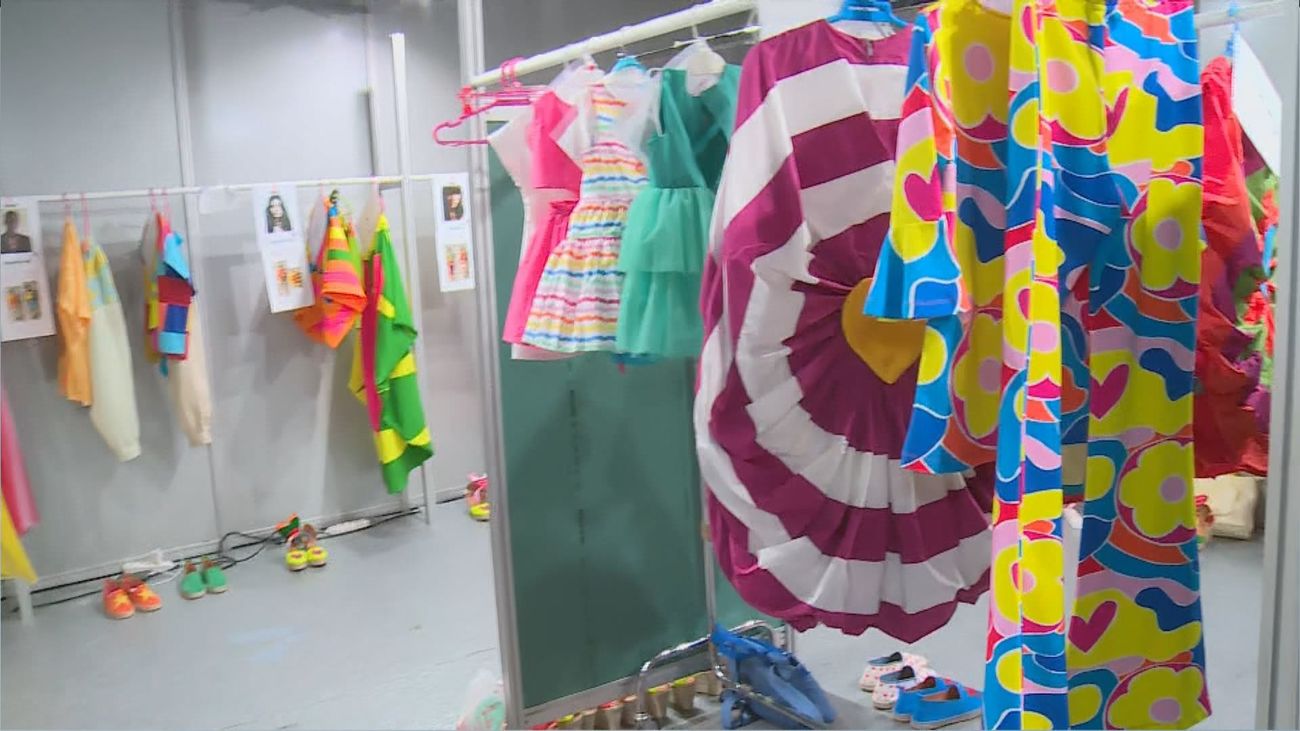 Agatha Ruiz de la Prada lleva su visión de la sabana africana a la Madrid Fashion Week