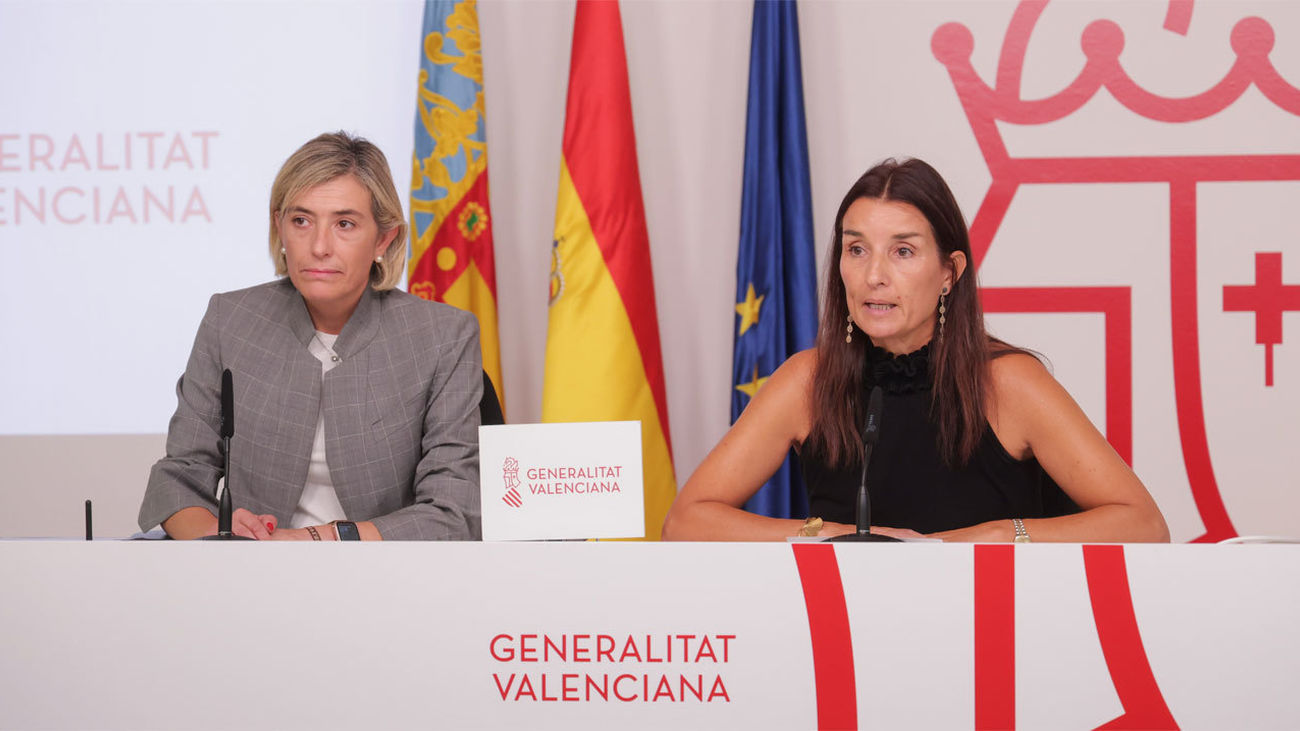 La consellera de Hacienda y portavoz del Consell, Ruth Merino, y la consellera de Justicia e Interior, Elisa Núñez, comparecen en rueda de prensa