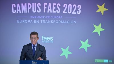 Feijóo pide a Sánchez "que rectifique y dé marcha atrás" tras movilizar a su Gobierno a favor del "chantaje" de Puigdemont