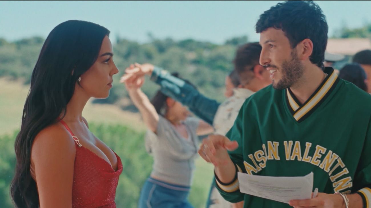 Sebastián Yatra estrena nuevo tema con Georgina Rodríguez como protagonista