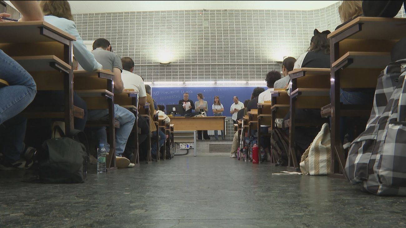 Miles de opositores optan a 27.509 plazas en la Administración del Estado este fin de semana