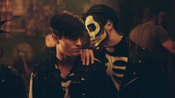 ENSERIADOS / Enseriados