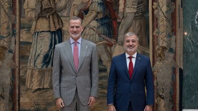 El Rey Felipe VI recibe al nuevo alcalde de Barcelona, Jaume Collboni