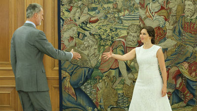 El Rey Felipe VI se reúne con Ayuso y Almeida