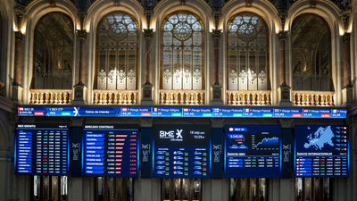 El Ibex 35 cede un 0,2% por la banca y encadena cinco jornadas en 'rojo'