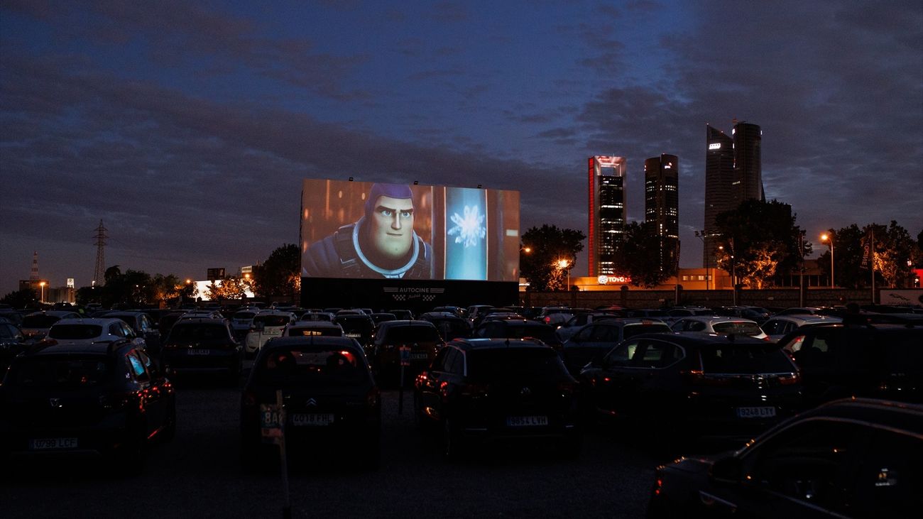 Cesur reafirma su apuesta por la cultura con su patrocinio a los autocines de Madrid y Málaga