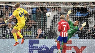 Un gol del portero en el minuto 95 frustra a un Atlético de Madrid superior