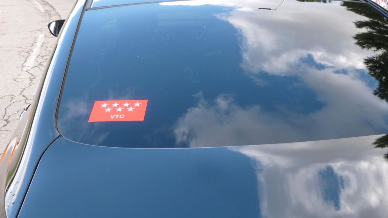 Madrid se abre a limitar el precio abusivo de las VTC en grandes eventos