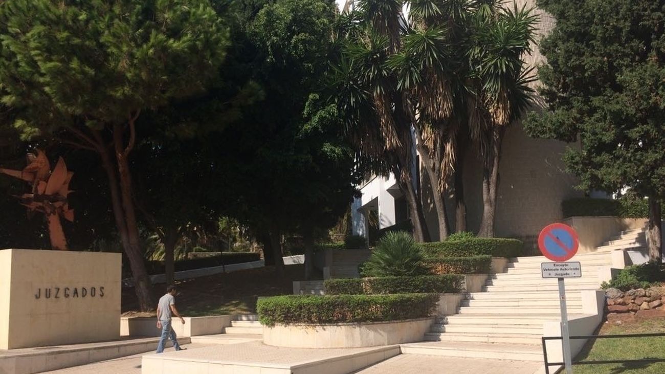 En libertad el hombre de 86 años detenido por apuñalar a su pareja, tras no poder tomarle declaración