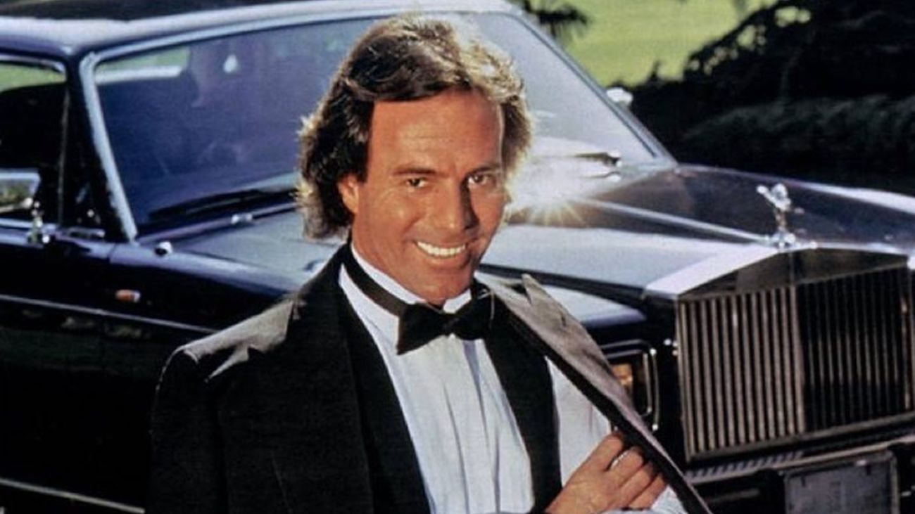 Julio Iglesias: Diez temas que son historia y el gran éxito sobre su vida que nunca cantó