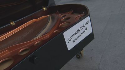 ¿Quieres tocar el piano? Puedes hacerlo gratis en el centro de Madrid