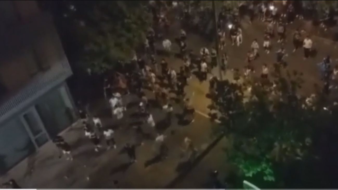 Batalla campal entre dos colegios mayores en Valencia